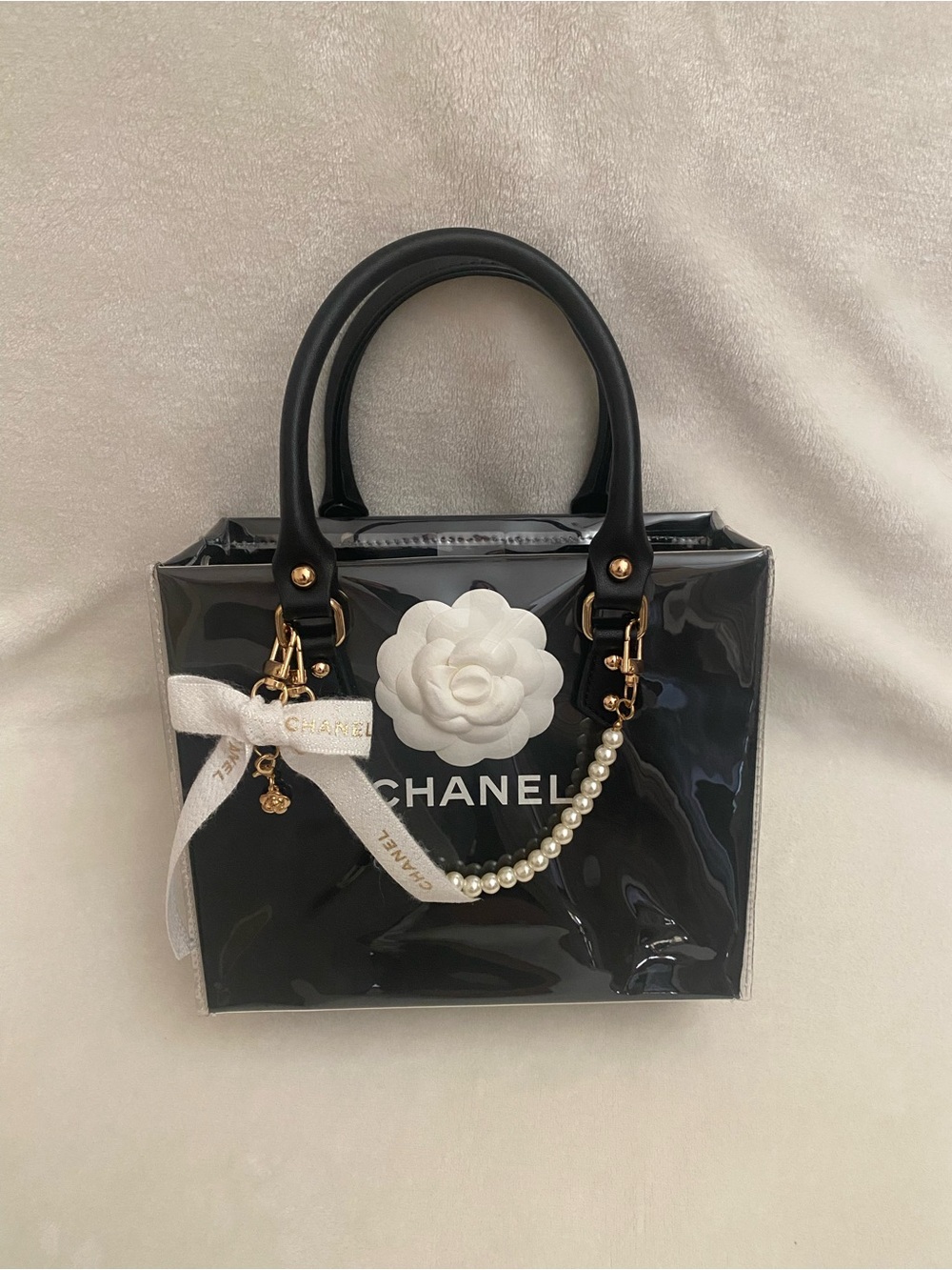 CHANEL Small Shopping Bag Tote - Picture 2 of 8
